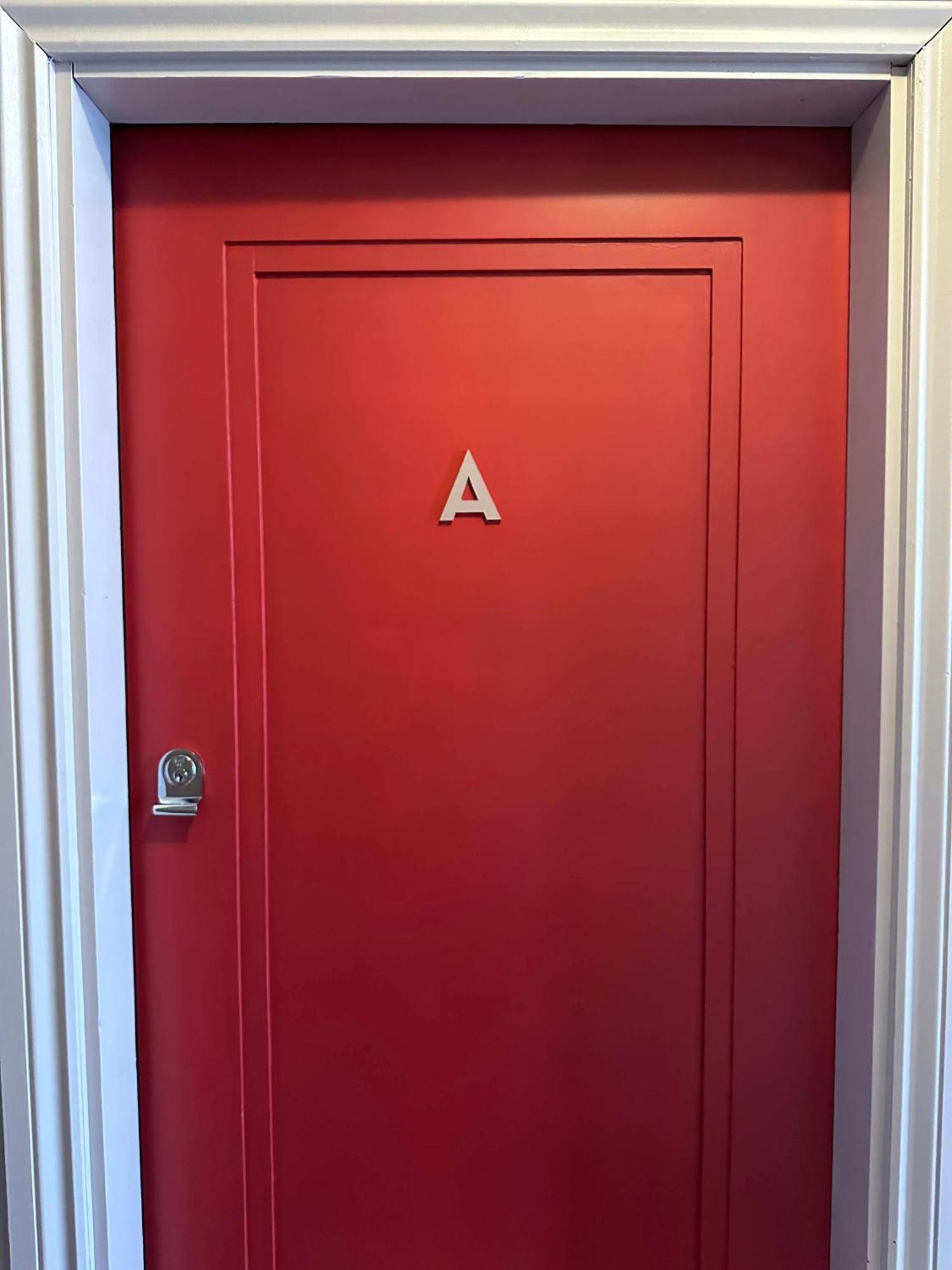 ホテル Westways House コーヴ エクステリア 写真